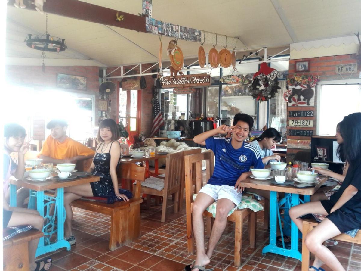 Scenic Riverside Resort Kamphaeng Phet Exterior photo