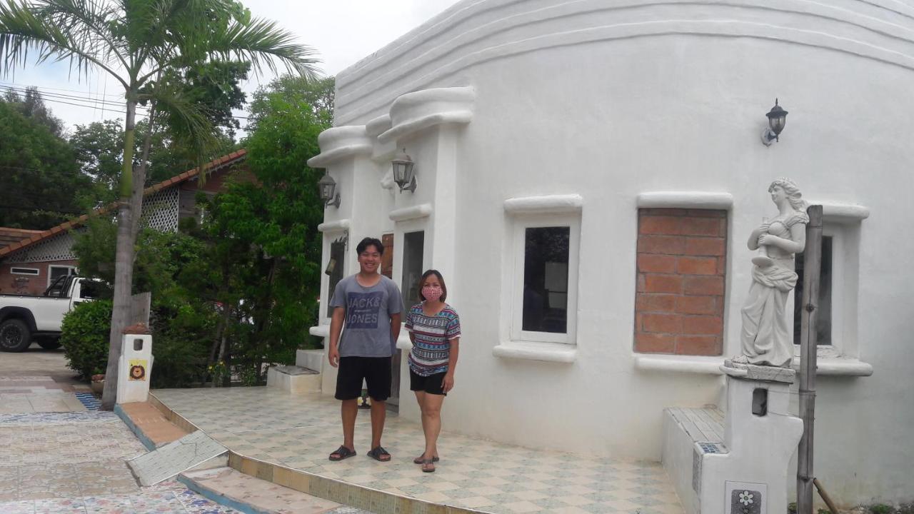 Scenic Riverside Resort Kamphaeng Phet Exterior photo