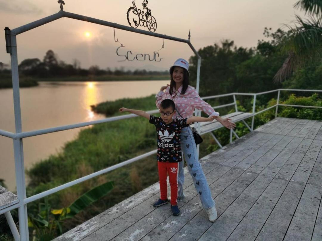 Scenic Riverside Resort Kamphaeng Phet Exterior photo