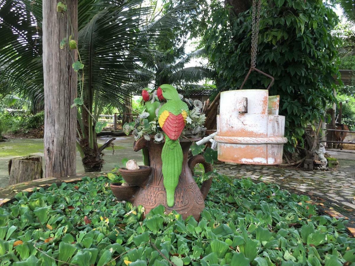 Scenic Riverside Resort Kamphaeng Phet Exterior photo