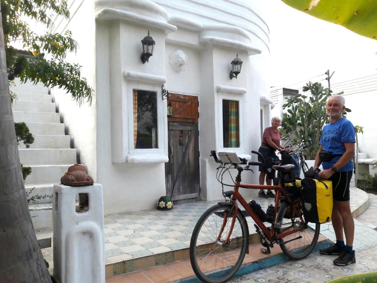Scenic Riverside Resort Kamphaeng Phet Exterior photo
